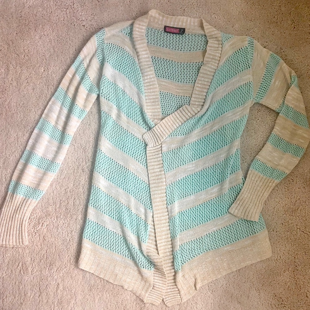 🌟2 for $10 /Sea-foam green & tan cardigan sweater
